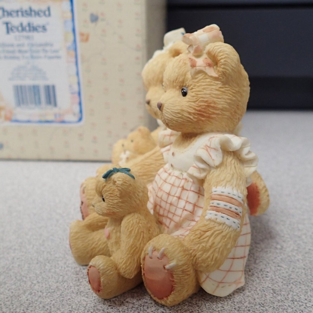 Allison and Alexandria "Two Friends Mena Twice The Love" Cherished Teddies - Picture 3 of 6